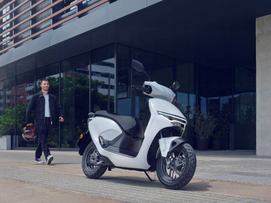 Honda CUV e Unveiled At EICMA 2024 Honda Activa Electric? ZigWheels