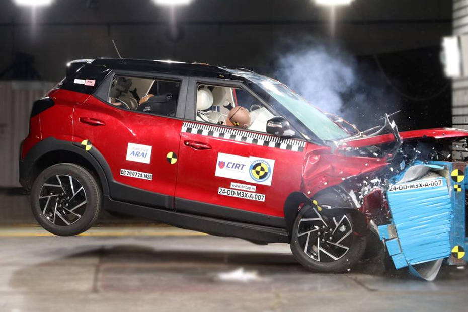 XUV 3XO Crash Test