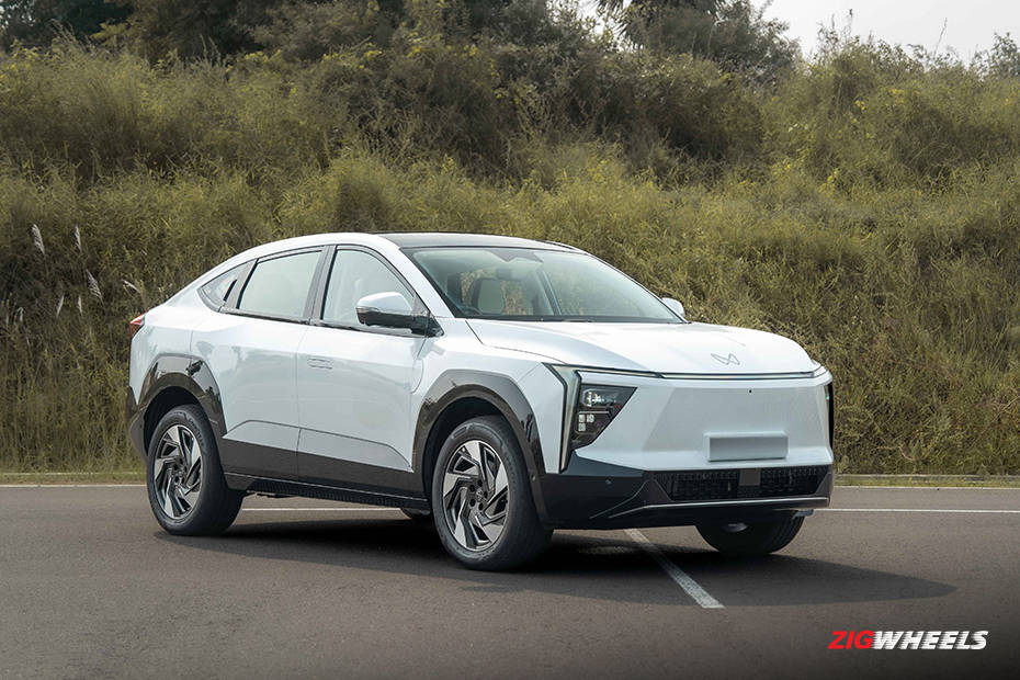 Mahindra XEV 9e Everest White