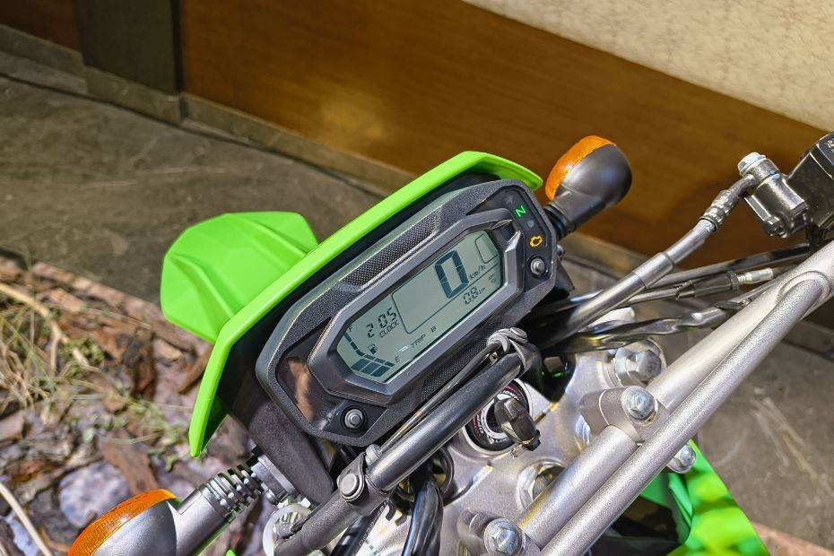 Kawasaki KXL230 Features