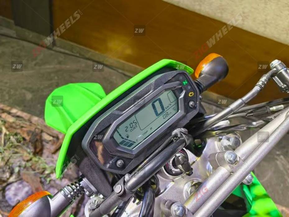 Kawasaki KLX230 Features