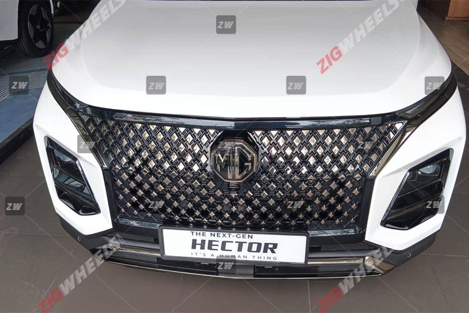 MG Hector Snowstorm 