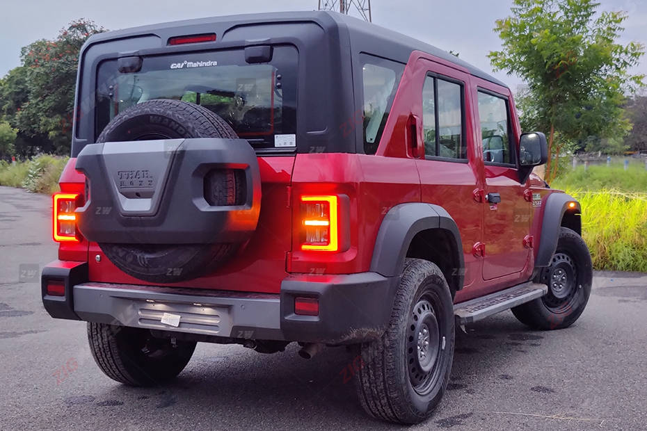 Mahindra Thar Roxx MX3