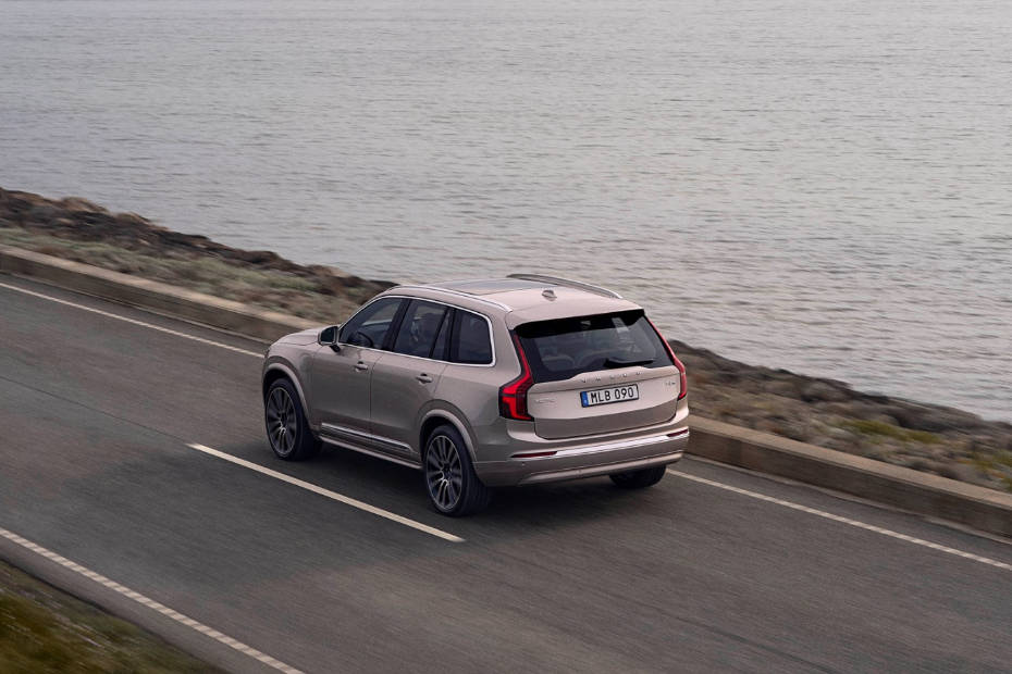 Facelifted Volvo XC90