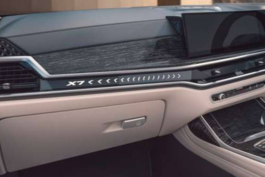 BMW X7 Signature Edition