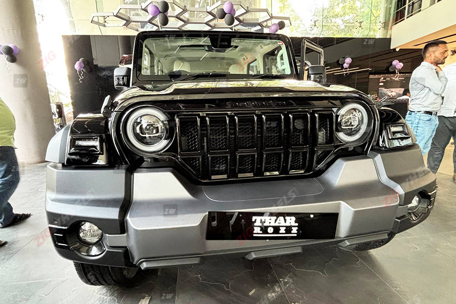 Mahindra Thar Roxx AX5L 