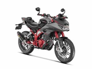 Hero Karizma XMR Based Centennial Raises Rs 8.58 Crore In Auction