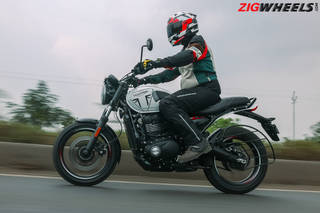 Triumph Speed T4 Review - More That Just A Cheaper Speed 400