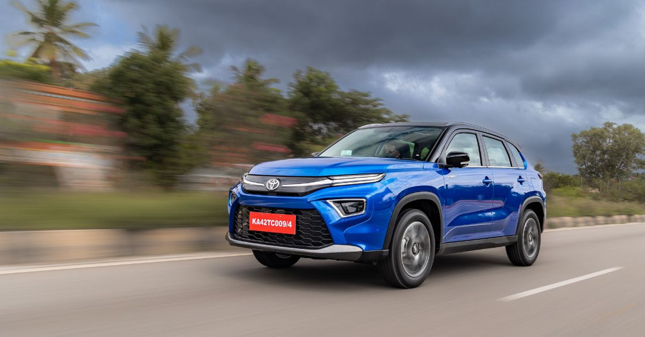 2025 Toyota Urban Cruiser Hyryder Launched At Rs 11.34 Lakh With ...