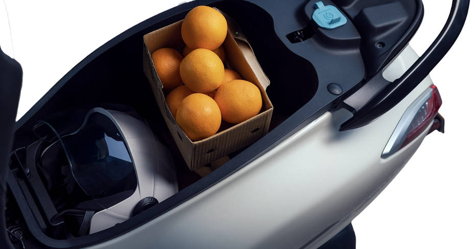 Bajaj Chetak 3503 Underseat Storage