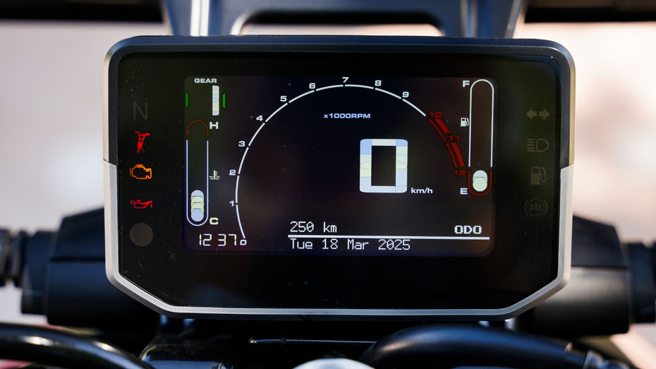 Hero Xtreme 250R LCD Console Hero Xtreme 250R LCD Console
