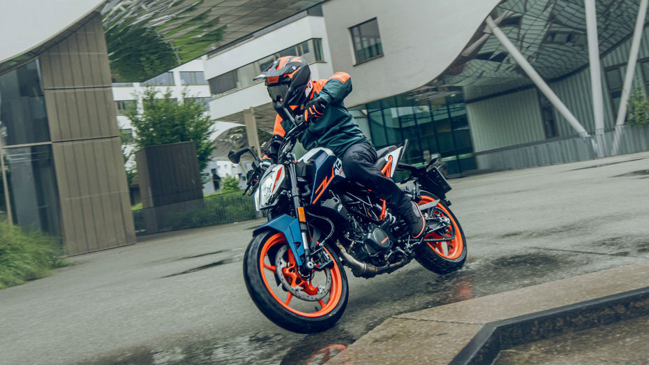 KTM Duke 160 Launched In India