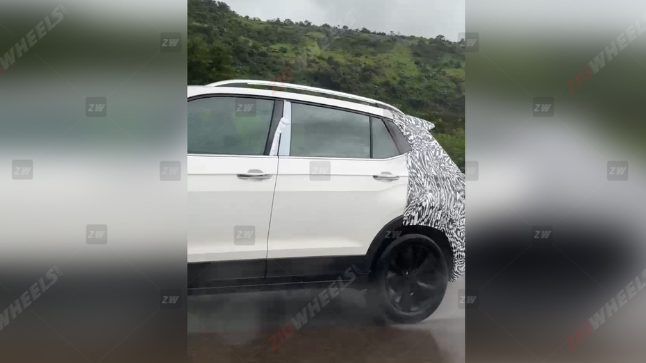 2026 Skoda Kushaq Spied testing