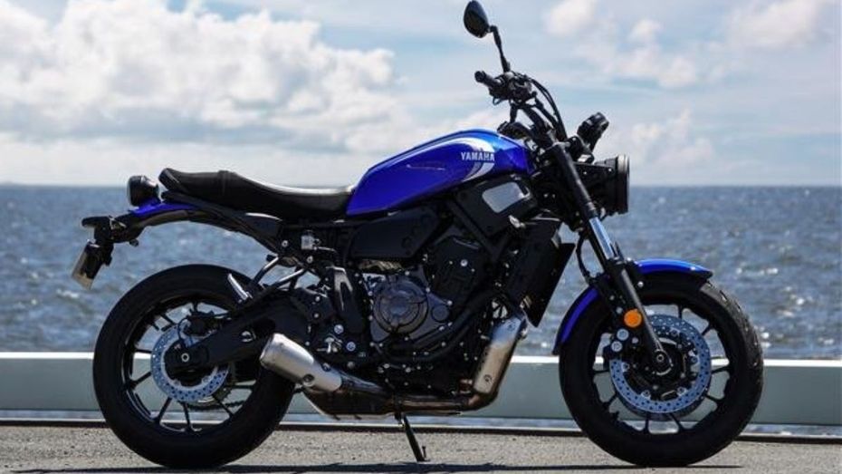 Yamaha’s 2025 XSR700 Bleeds A New Shade Of Blue, But Don’t Hold details