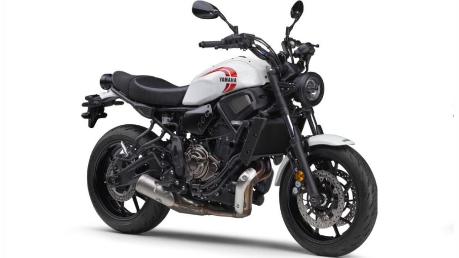 Yamaha’s 2025 XSR700 Bleeds A New Shade Of Blue, But Don’t Hold overview