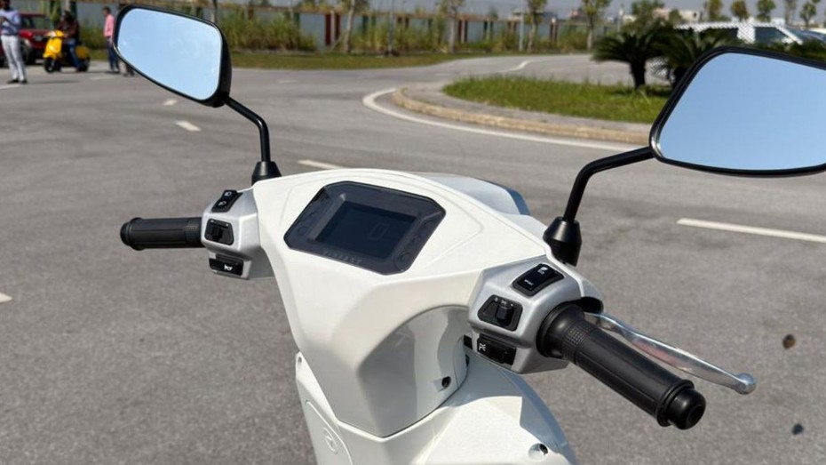 Vinfast Vento S LCD Console