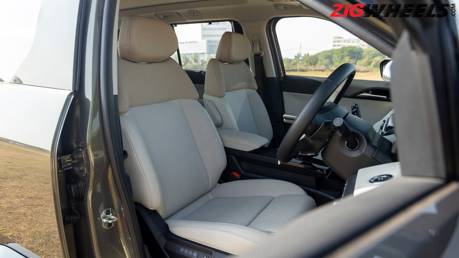 Tata Sierra Front Seat