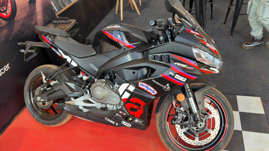 BREAKING: Aprilia RS457 Gets 3 New Colours: Launched At IBW 2025