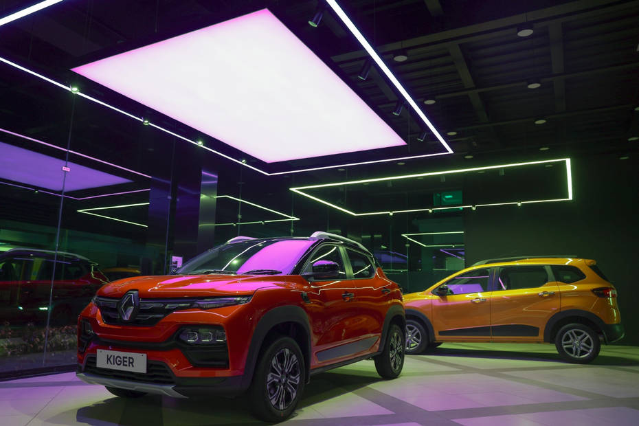 Renault New Showroom In Ambattur, Chennai