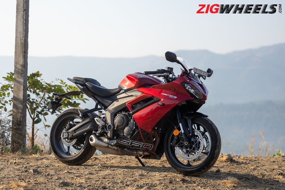 Triumph Daytona 660 Road Test Review details