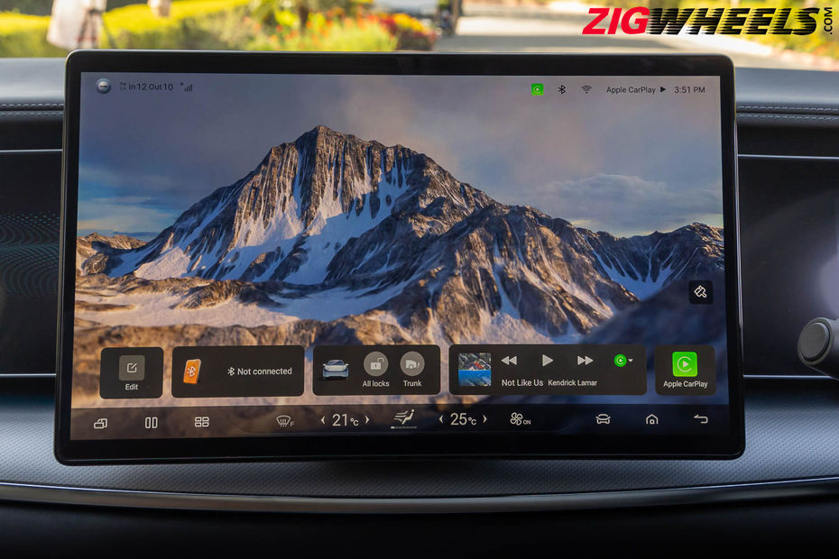 Poll - Physical Buttons vs Touch-based Screens: What Do You Prefer gallery