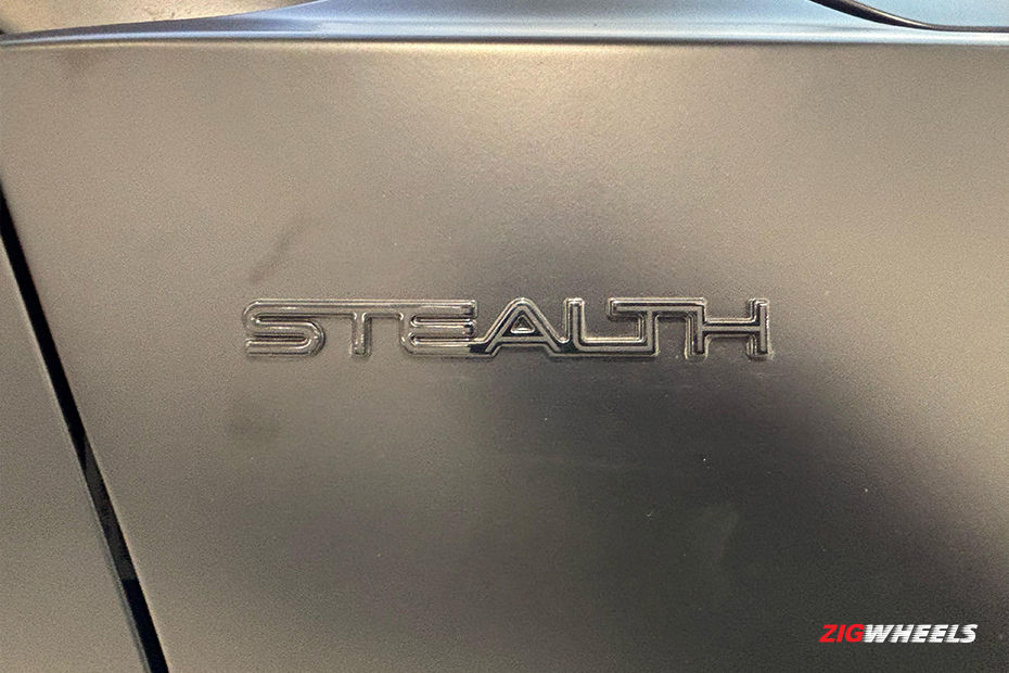 Take A Look At The Tata Safari Limited Stealth Edition’s 10 gallery