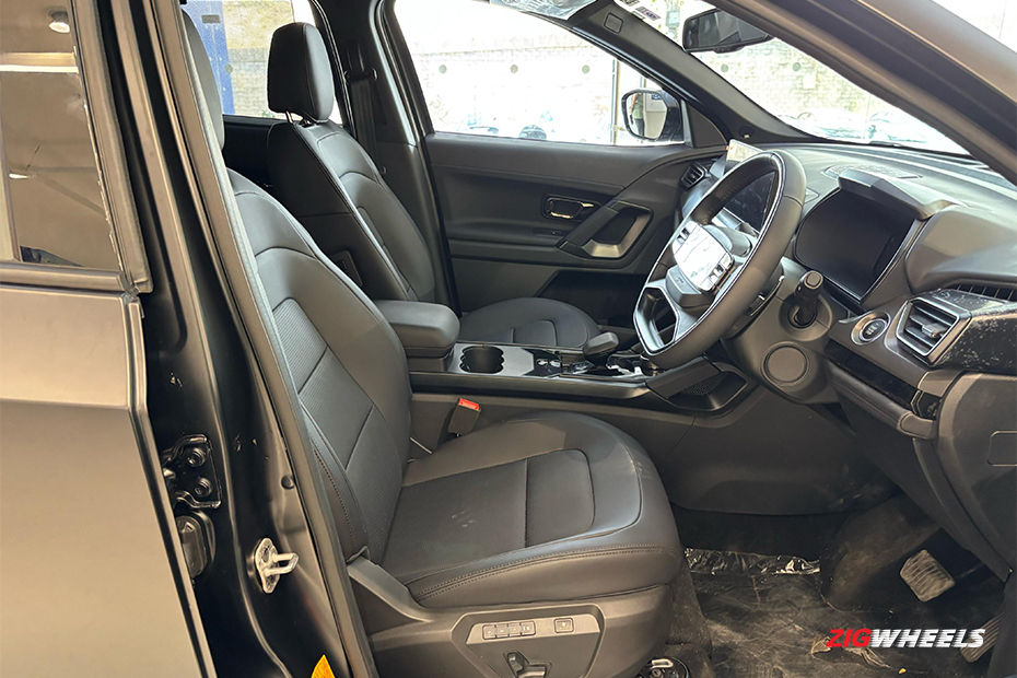 Take A Look At The Tata Safari Limited Stealth Edition’s 10 highlights