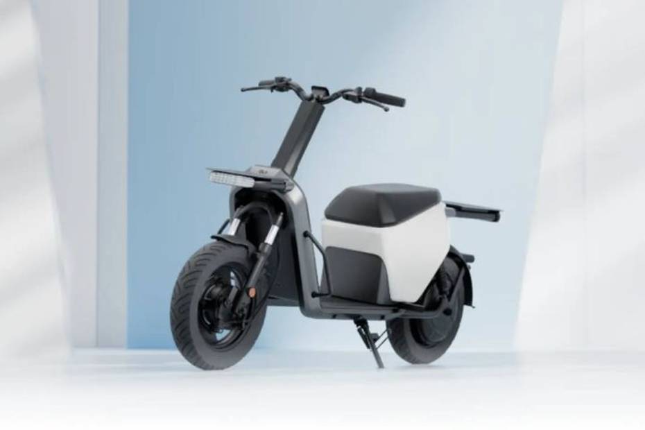 Ola Gig Electric Scooter Showcased at the Auto Expo 2025