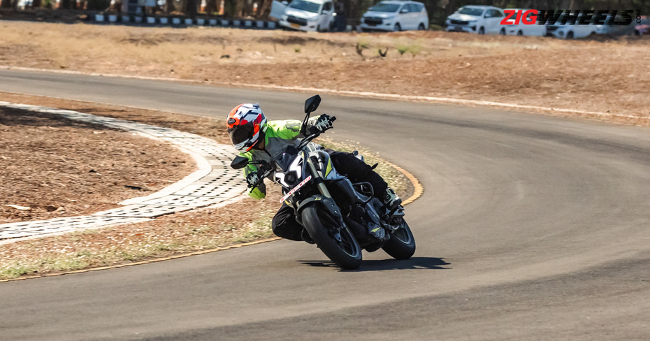 Bajaj Pulsar NS400Z Bajaj Pulsar NS400Z