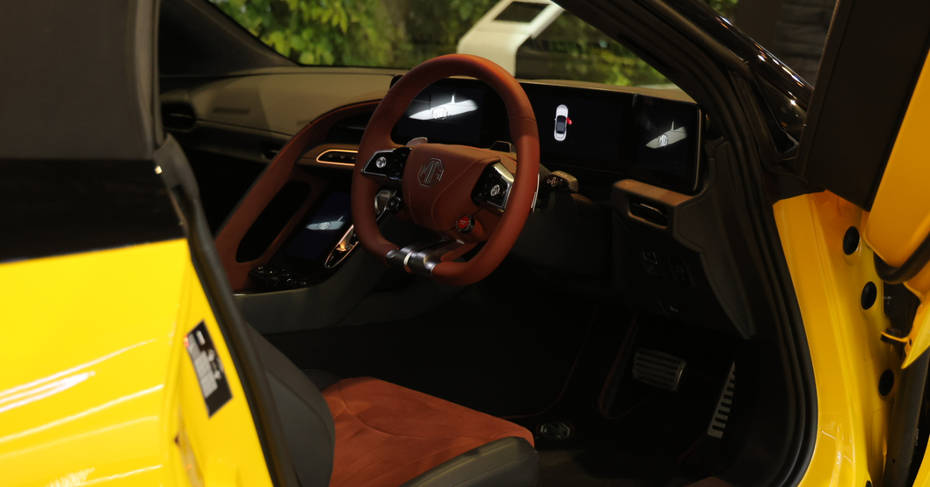MG Cyberster interior