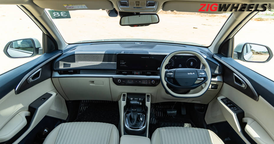 Kia Carens Clavis dashboard Kia Carens Clavis dashboard