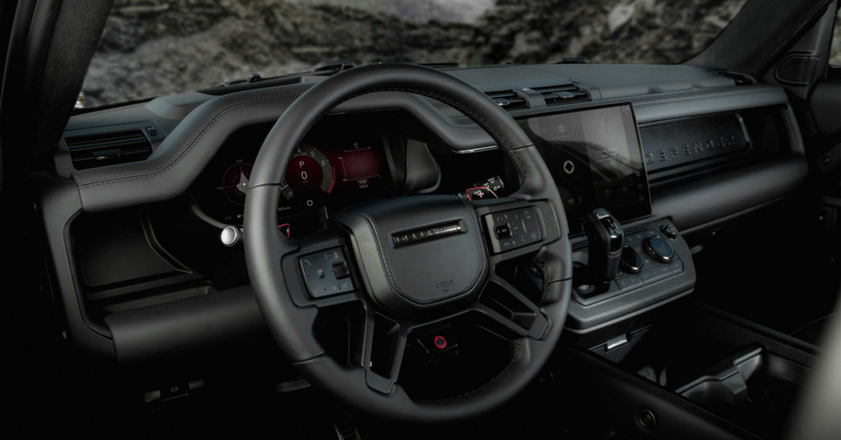 Land Rover Defender Octa Black dashboard