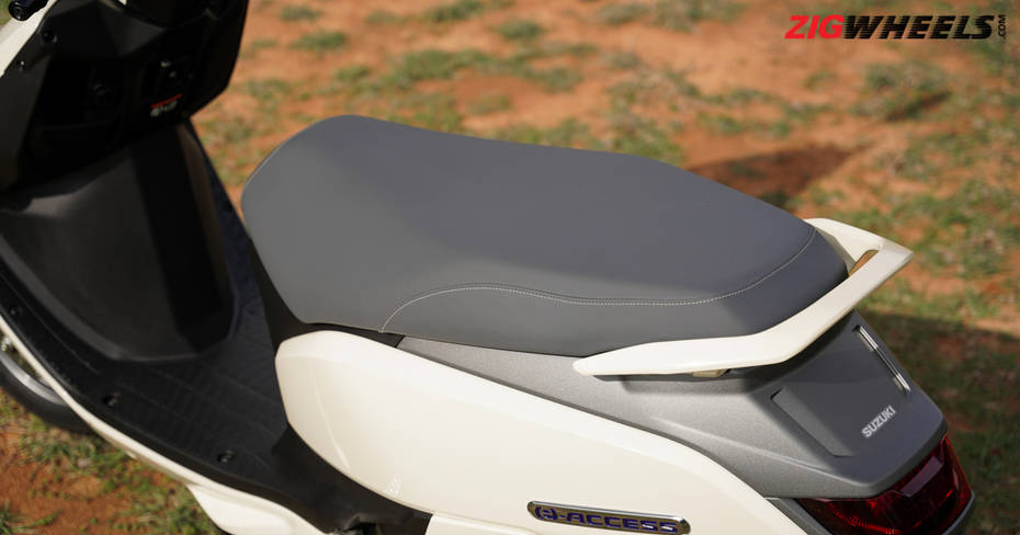 Suzuki E-Access Seat