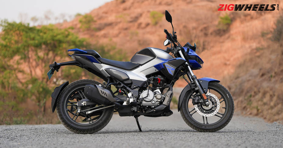 Hero Xtreme 125R Raised Tail Section