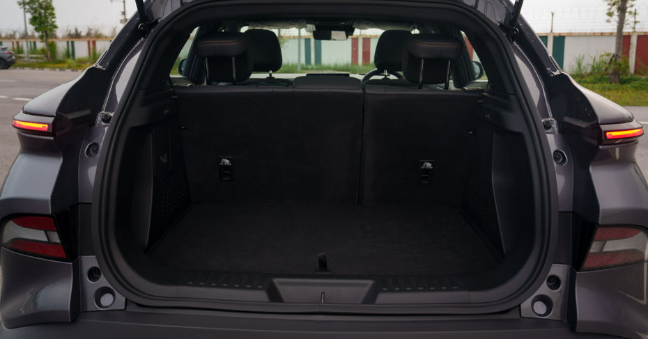 5 Interesting Things About The VinFast VF6 glimpse