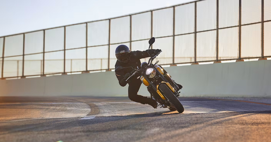 2025 Triumph Trident 660