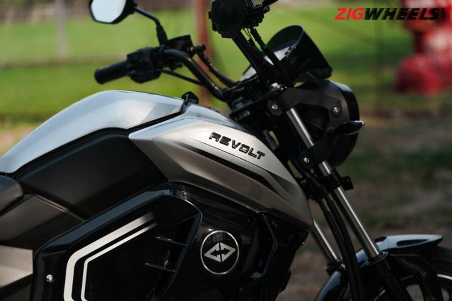 Revolt RV BlazeX Electric Review - Have Electric Commuters Come of Age gallery