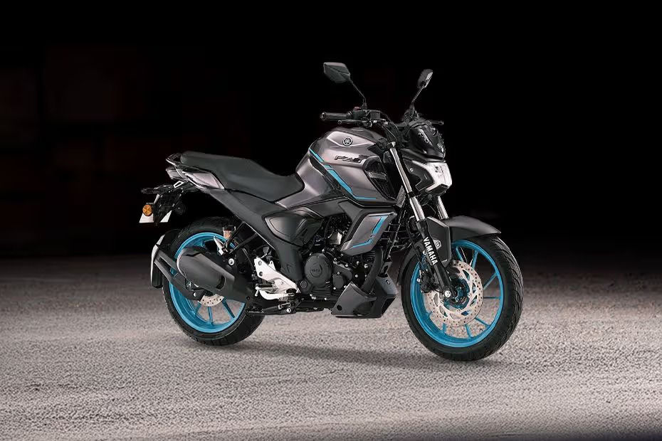 Weekly Bike News: 2025 KTM 390 Duke Launched, Yamaha FZ-S Fi Hybrid overview