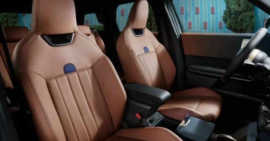 Mini Countryman Electric Interior