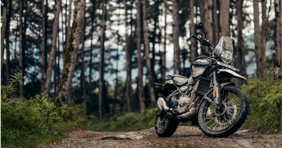 Royal Enfield Himalayan 450 Cross-spoked tubeless wheels