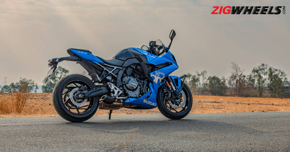 Suzuki GSX-8R Side Profile