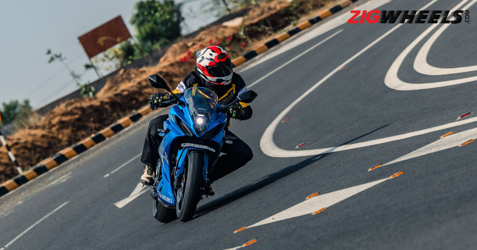 Suzuki GSX-8R Cornering
