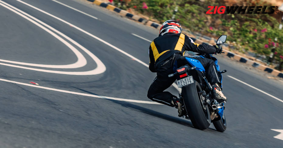 Suzuki GSX-8R Rear View
