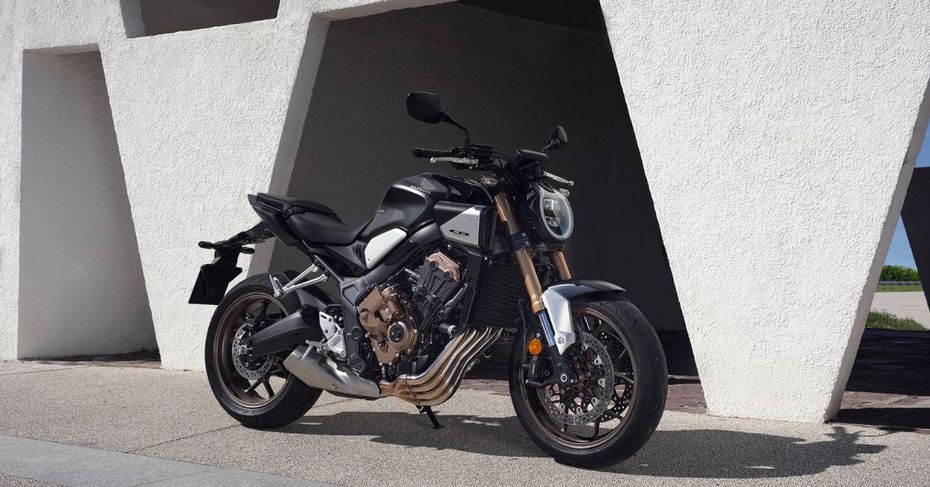 2025 Honda CBR650R and Honda CB650R Launched: Ride Easy With E-Clutch overview