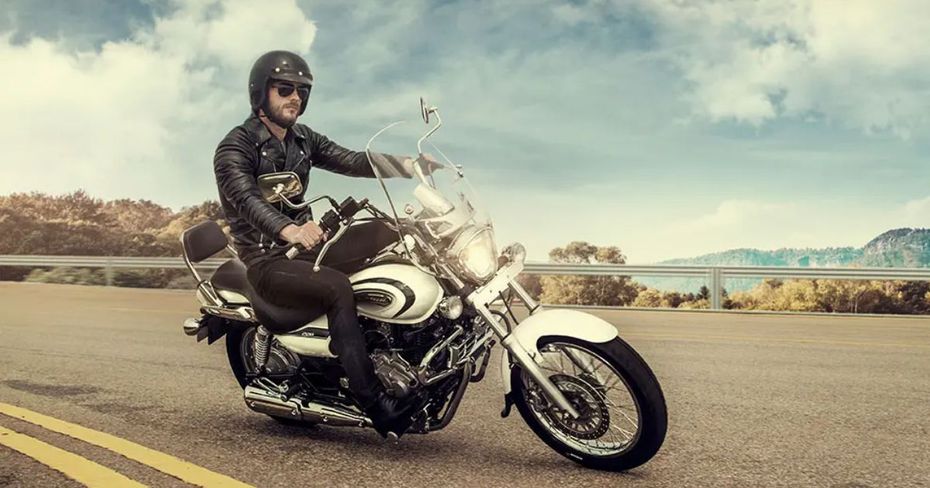 Should You Buy The Bajaj Avenger 220 In 2025 showcase