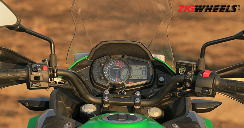 Kawasaki Versys-X 300 Instrument Console