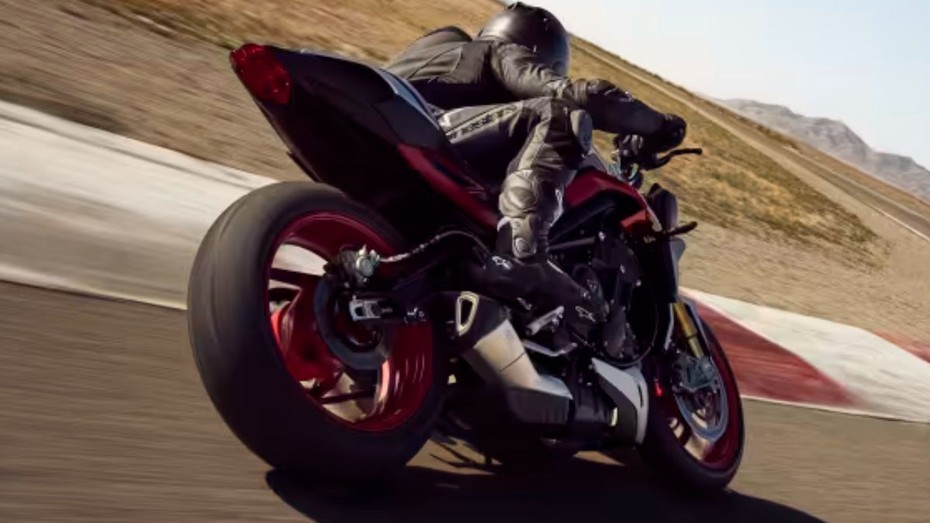 Street Triple 765 RX