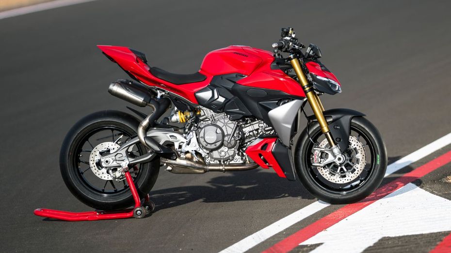 Ducati Streetfighter V2 New Engine Ducati Streetfighter V2 New Engine