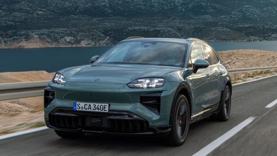 Porsche Cayenne Electric