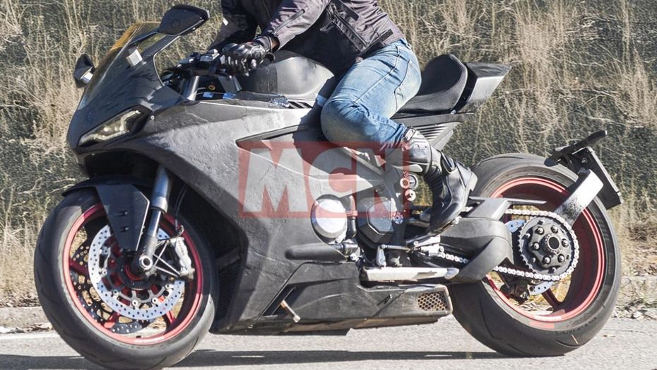 2025 Norton V4 Superbike